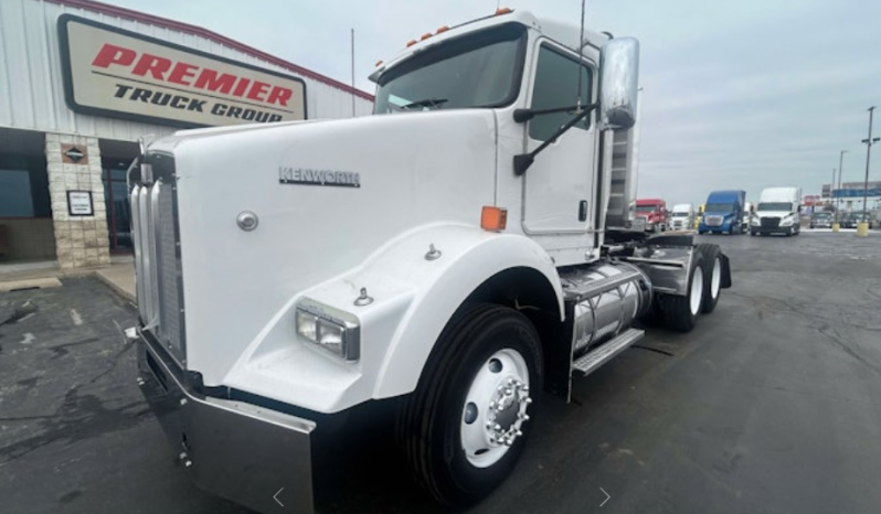 
								Used 2016 Kenworth T800 Day Cab in Oklahoma City oklahoma full									