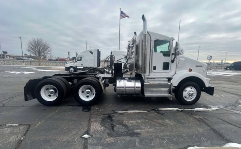 
								Used 2016 Kenworth T800 Day Cab in Oklahoma City oklahoma full									