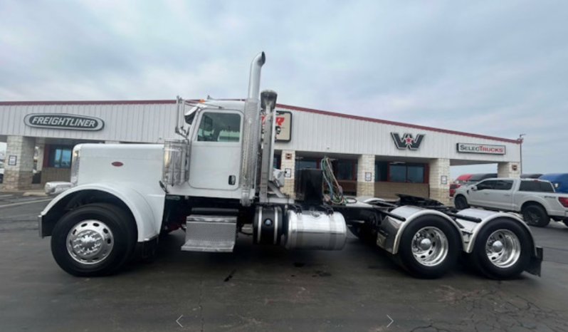 
								Used 2016 Peterbilt 389 Day Cab in Oklahoma City oklahoma full									