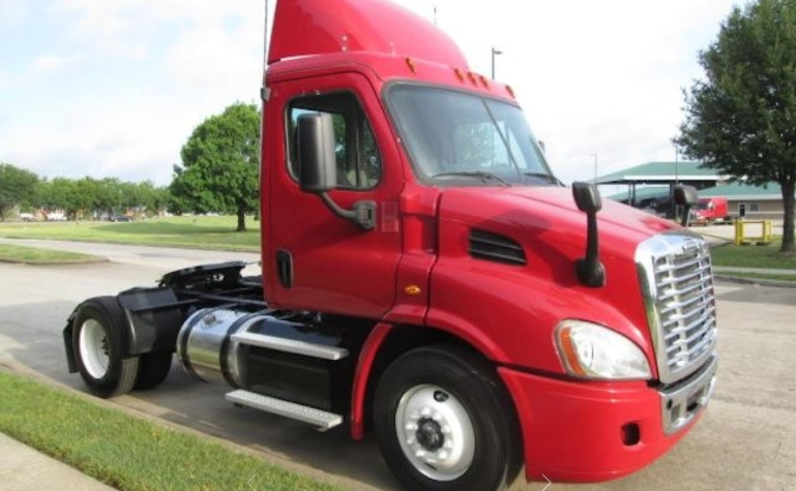 
								Used 2017 Freightliner Cascadia 113 Day Cab in Houston Texas full									
