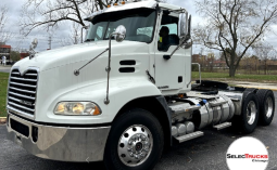 Used 2017 Mack CXU613 Day Cab in Elmhurst Illinois