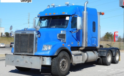 Used 2019 Freightliner CORONADO 122 SD Sleeper in Jefferson Georgia