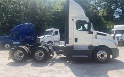 Used 2019 Freightliner Cascadia 126 Day Cab in Greensboro North Carolina