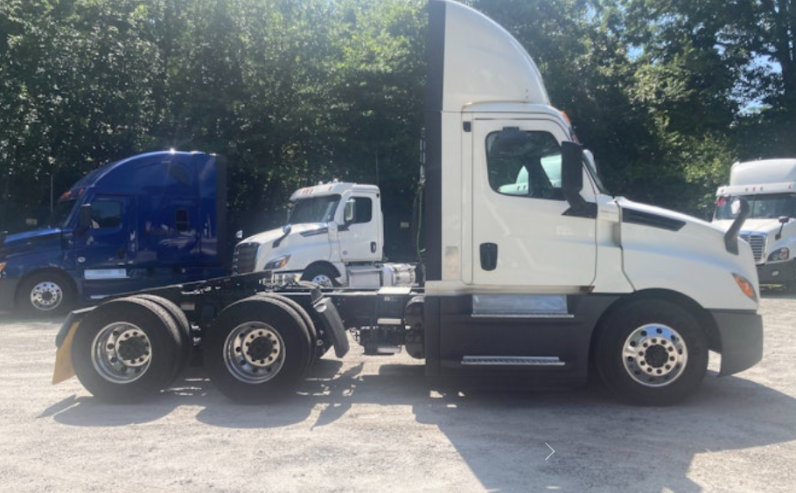
								Used 2019 Freightliner Cascadia 126 Day Cab in Greensboro North Carolina full									