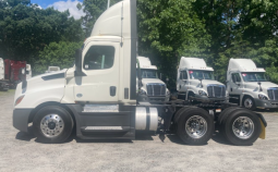 Used 2019 Freightliner Cascadia 126 Day Cab in Greensboro North Carolina