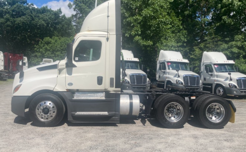 
								Used 2019 Freightliner Cascadia 126 Day Cab in Greensboro North Carolina full									