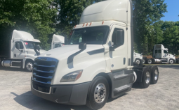 Used 2019 Freightliner Cascadia 126 Day Cab in Greensboro North Carolina