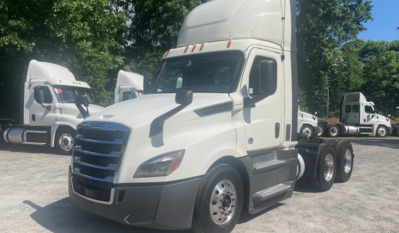 
								Used 2019 Freightliner Cascadia 126 Day Cab in Greensboro North Carolina full									