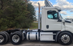 Used 2019 Freightliner Cascadia 125 Day Cab in Birmingham Alabama