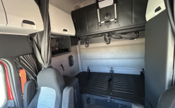 Used 2020 Freightliner Cascadia 126SLP Sleeper in Tolleson Arizona