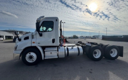 Used 2020 Freightliner Cascadia 113 Day Cab in Birmingham Alabama
