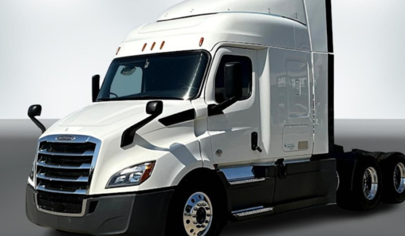 
								Used 2020 Freightliner CASCADIA 116 Sleeper in Memphis Tennessee full									