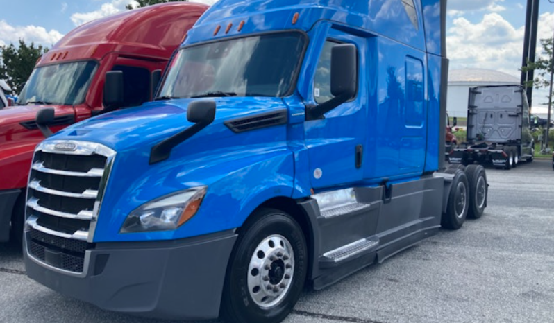 
								Used 2021 Freightliner Cascadia 126 Sleeper in Greensboro North Carolina full									