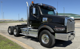 Used 2022 Western Star 49X Day Cab in Houston Texas