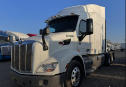 Used 2018 Peterbilt 579 Sleeper in Von Ormy Texas