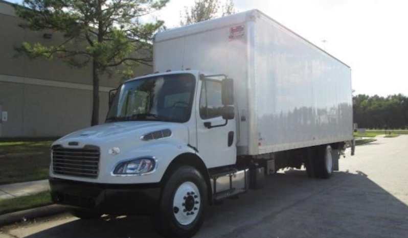 
								Used 2023 Freightliner BUSINESS CLASS M2 106 Box Truck in Houston Texas full									