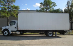 Used 2023 Freightliner BUSINESS CLASS M2 106 Box Truck in Houston Texas