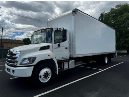 Used 2018 Hino 268 Box Truck in Little Ferry New Jersey