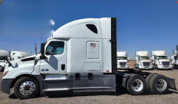 Used 2020 Freightliner Cascadia 126 Sleeper in Lodi California