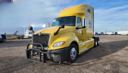 Used 2022 International LT Sleeper in Bakersfield California