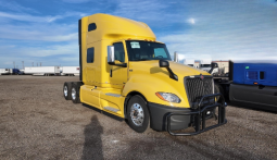 Used 2022 International LT Sleeper in Bakersfield California