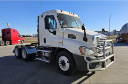 Used 2014 Freightliner Cascadia 113 Day Cab in Council Bluffs Iowa