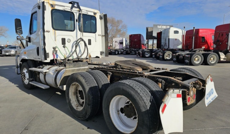 
								Used 2014 Freightliner Cascadia 113 Day Cab in Council Bluffs Iowa full									