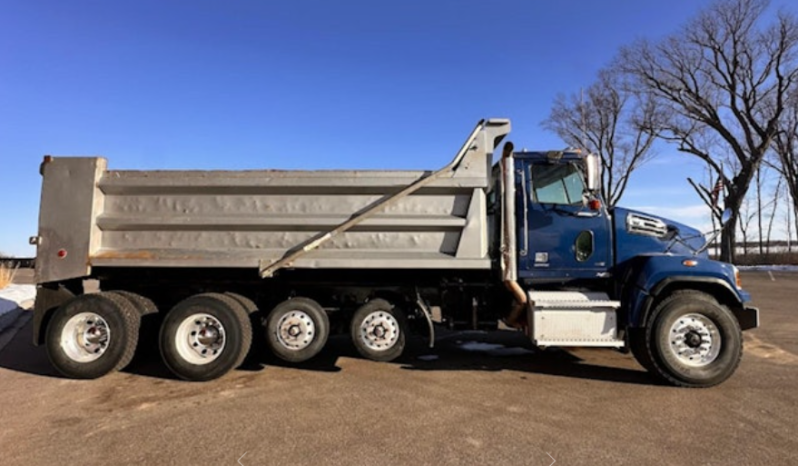 
								Used 2015 Western Star 4700 Dump Truck in Council Bluffs Iowa full									