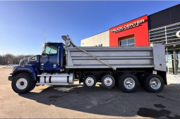 Used 2015 Western Star 4700 Dump Truck in Council Bluffs Iowa