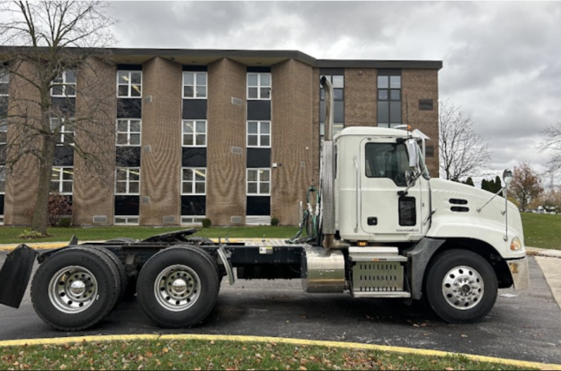 
								Used 2017 Mack CXU613 Day Cab in Elmhurst Illinois full									