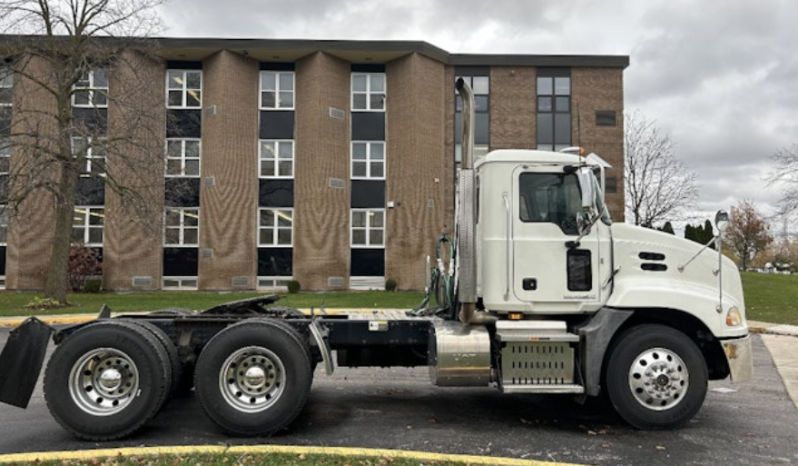 
								Used 2017 Mack CXU613 Day Cab in Elmhurst Illinois full									