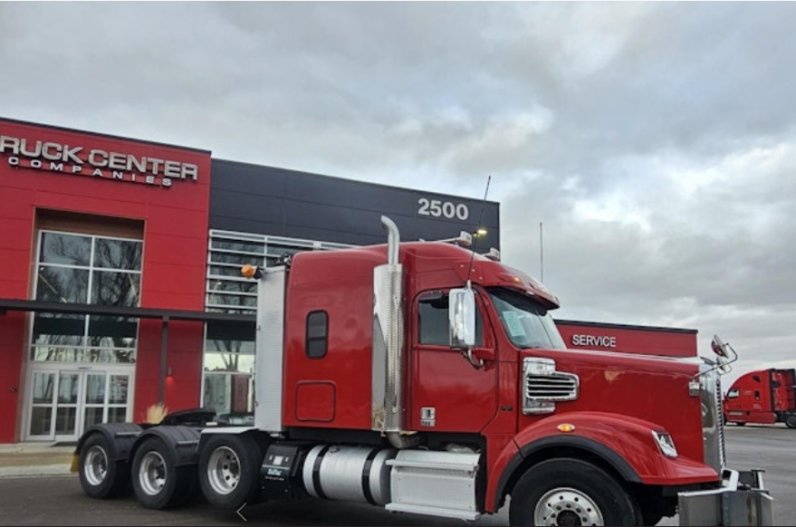 
								Used 2019 Freightliner CORONADO Sleeper in Council Bluffs Iowa full									