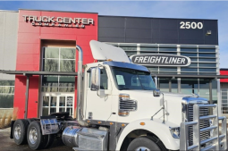 Used 2019 Freightliner 122SD Day Cab in Council Bluffs Iowa