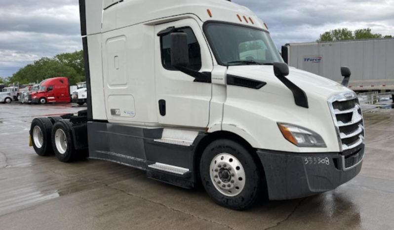 
								Used 2019 Freightliner CASCADIA 116 Sleeper in Council Bluffs Iowa full									