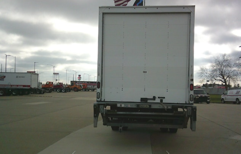 
								Used 2019 Freightliner BUSINESS CLASS M2 106 Box Truck in Foristell Missouri full									