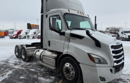 Used 2019 Freightliner CASCADIA 116 Day Cab in Council Bluffs Iowa