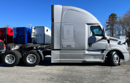 Used 2020 Freightliner Cascadia 126SLP Sleeper in Greensboro North Carolina