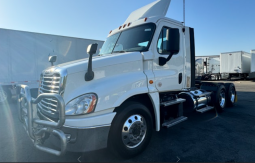 Used 2020 Freightliner Cascadia 125 Day Cab in Fontana California