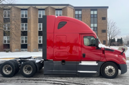 Used 2020 Freightliner PT126064ST Sleeper in Elmhurst Illinois