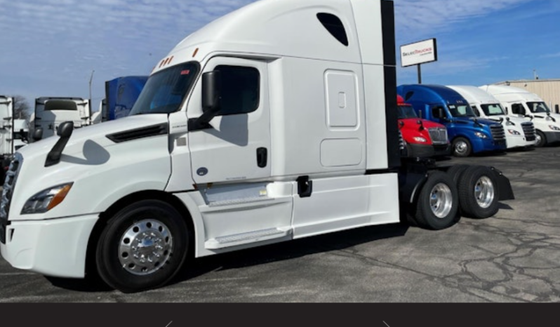 
								Used 2020 Freightliner Cascadia 126 Sleeper in Louisville Kentucky full									