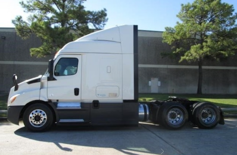 
								Used 2020 Freightliner CASCADIA 116 Sleeper in Houston Texas full									