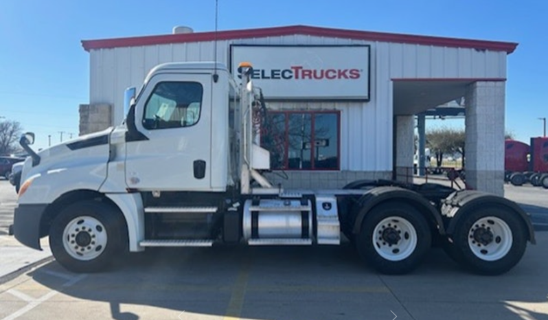 
								Used 2020 Freightliner PT126DC Day Cab in Fort Worth Texas full									