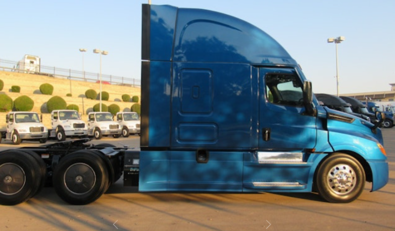 
								Used 2020 Freightliner PT126SLP Sleeper in Dallas Texas full									