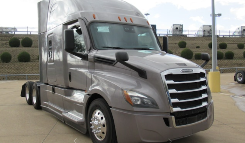 
								Used 2020 Freightliner PT126SLP Sleeper in Dallas Texas full									