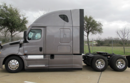 Used 2020 Freightliner PT126SLP Sleeper in Dallas Texas