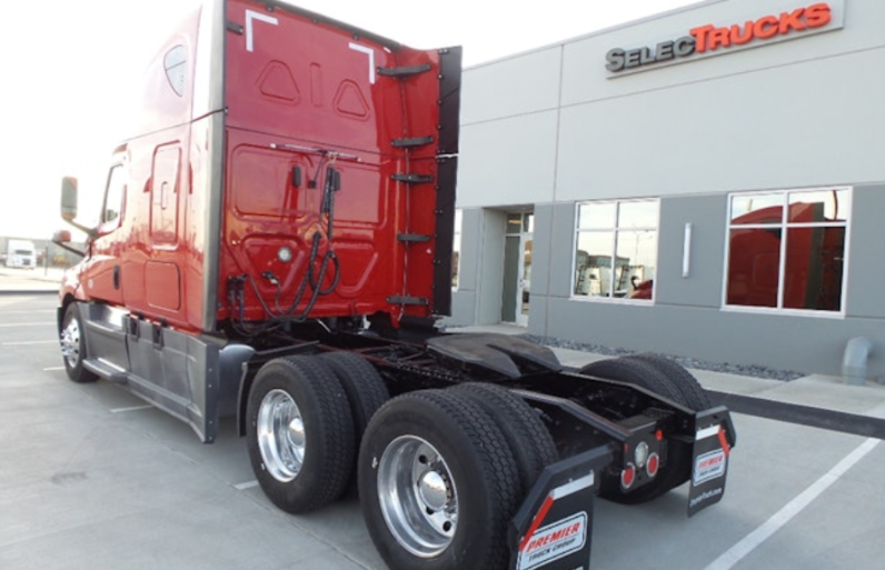 
								Used 2020 Freightliner PT126SLP Sleeper in Amarillo Texas full									