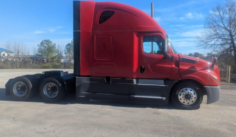 
								Used 2020 Freightliner Cascadia 126 Sleeper in Birmingham Alabama full									