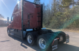 Used 2020 Freightliner Cascadia 126 Sleeper in Birmingham Alabama