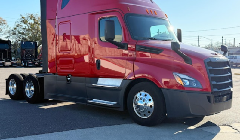 
								Used 2020 Freightliner Cascadia 126 Sleeper in Jacksonville Florida full									