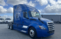 Used 2020 Freightliner Cascadia 126 Sleeper in Charlotte North Carolina